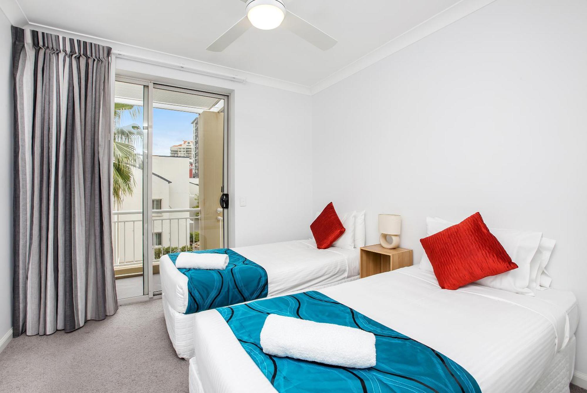 Two-Bedroom Apartment,701453071:JPEG